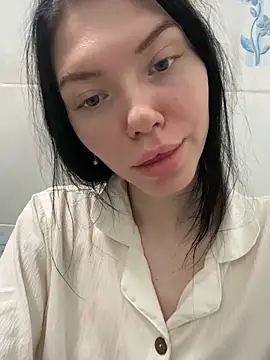 Lisaaa Alisa online show from 12.31.24