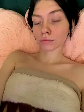 Lisaaa Alisa online show from 11.25.25