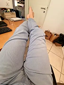 Lorent6969 online show from 12.24.24