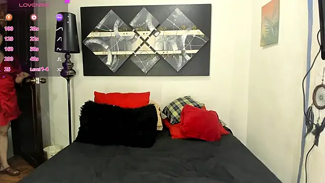 SARAMISHA online show from 03.21.25