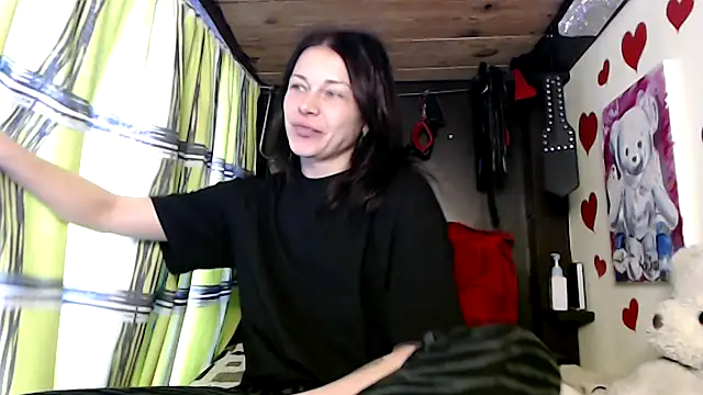 Snapshot of HarleyQuinn_69 chatting on 03.13.25 HarleyQuinn 69 online show from 03.13.25
