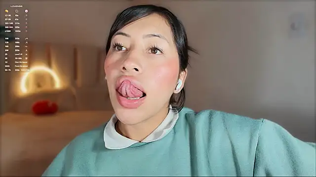 Snapshot of nerak_1a_ chatting on 12.10.24 nerak 1a  online show from 12.10.24