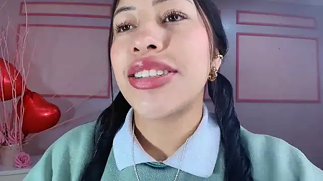 Snapshot of nerak_1a_ chatting on 03.18.25 nerak 1a  online show from 03.18.25