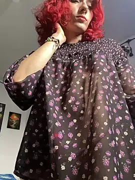 LiliJones  online show from 02.24.25