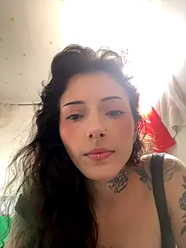 LiliJones  online show from 10.29.25