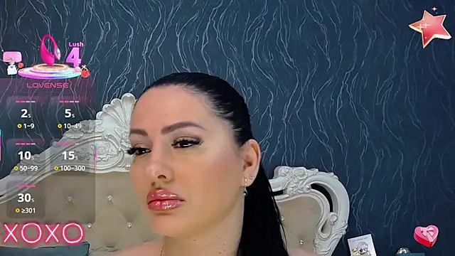 Snapshot of Lauren_Saint chatting on 02.19.25 Lauren Saint online show from 02.19.25