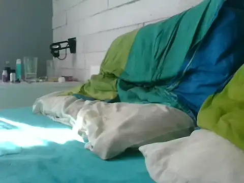 Snapshot of Piter9023 chatting on 09.21.25 Piter9023 online show from 09.21.25