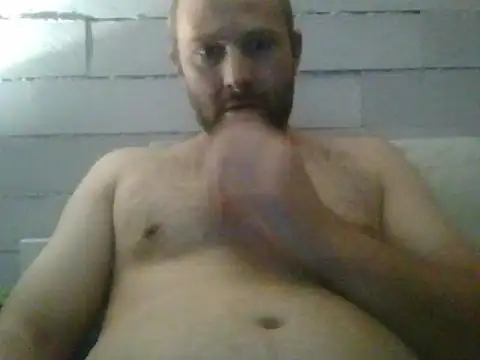 Snapshot of Piter9023 chatting on 10.04.25 Piter9023 online show from 10.04.25