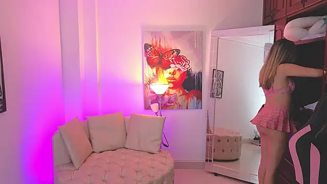 Snapshot of NATAASHA___ chatting on 04.02.26 NATAASHA online show from 04.02.26