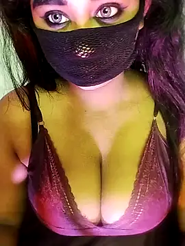 Snapshot of loveli_diya chatting on 01.02.25 loveli diya online show from 01.02.25
