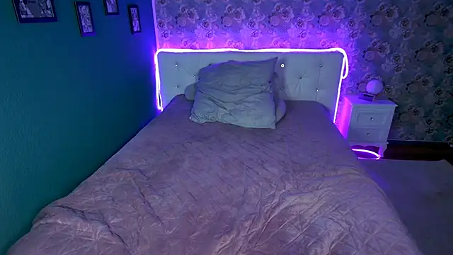 Snapshot of EmilyDiazofficial chatting on 02.05.26 EmilyDiazofficial online show from 02.05.26