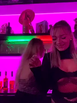 LizzyLush  online show from 09.13.25