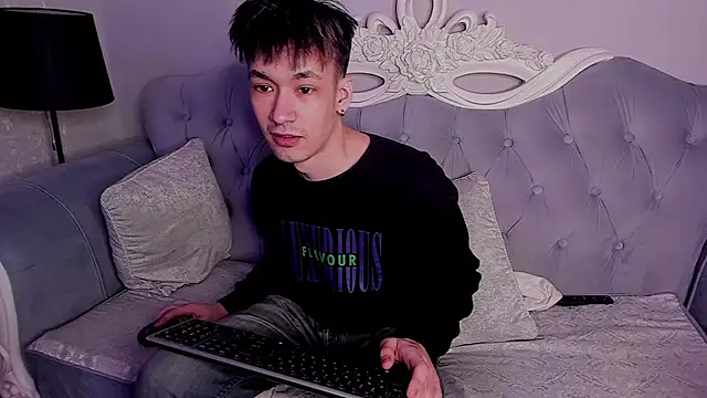 CalvinOwens online show from 02.02.25