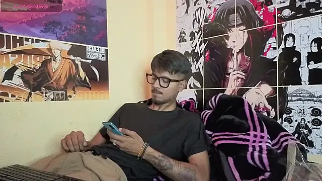 just fucks online show from 04.13.26