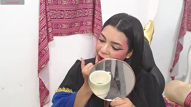 lakshmiraniii online show from 10.27.25