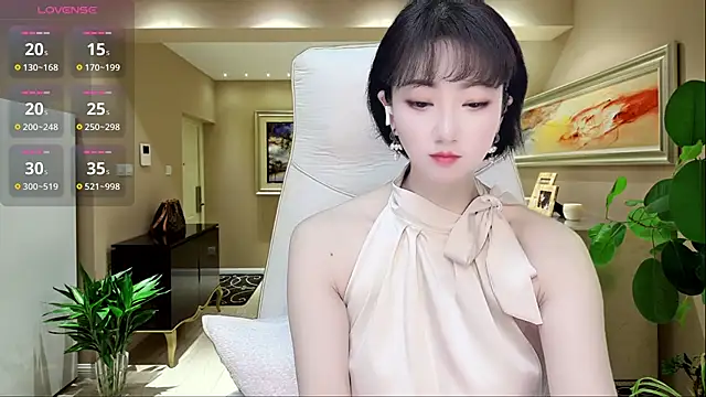 Mist lili online show from 12.04.24