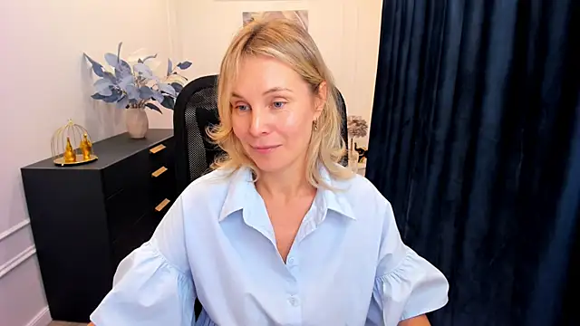 Sinty Devis online show from 10.01.25