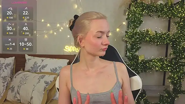 IdaValenti online show from 03.14.26