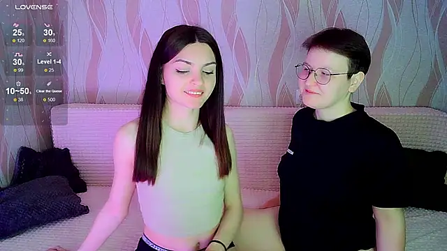 Snapshot of _crazy_baby_ chatting on 09.30.25 crazy baby online show from 09.30.25