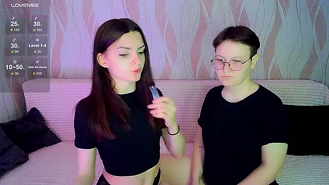 Snapshot of _crazy_baby_ chatting on 10.19.25 crazy baby online show from 10.19.25