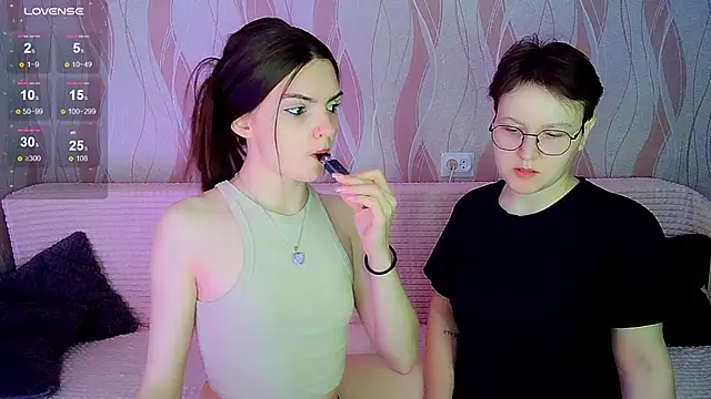 Snapshot of _crazy_baby_ chatting on 10.30.25 crazy baby online show from 10.30.25