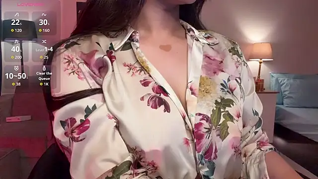 Snapshot of sumana24 chatting on 05.26.26 sumana24 online show from 05.26.26