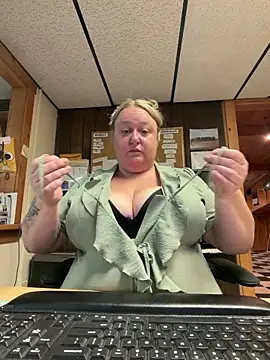blissful vixen online show from 05.13.26