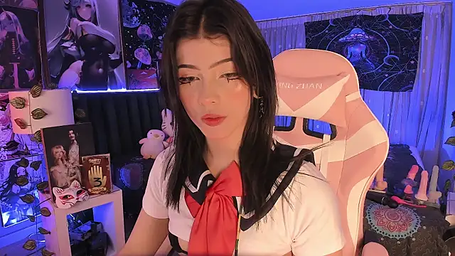 LanaKyutt online show from 03.08.25