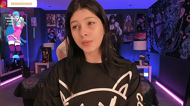 LanaKyutt online show from 11.28.25