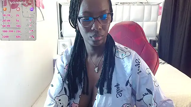 Snapshot of Sara_Marks chatting on 07.14.26 Sara Marks online show from 07.14.26