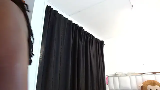 Snapshot of Sara_Marks chatting on 07.18.26 Sara Marks online show from 07.18.26