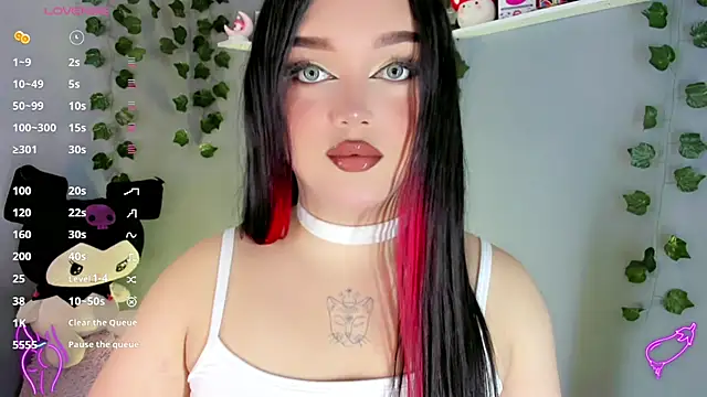 Snapshot of cattriona_muller chatting on 09.18.25 cattriona muller online show from 09.18.25