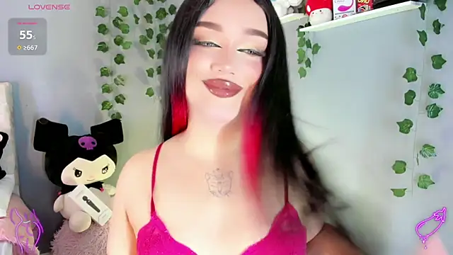 Snapshot of cattriona_muller chatting on 10.07.25 cattriona muller online show from 10.07.25