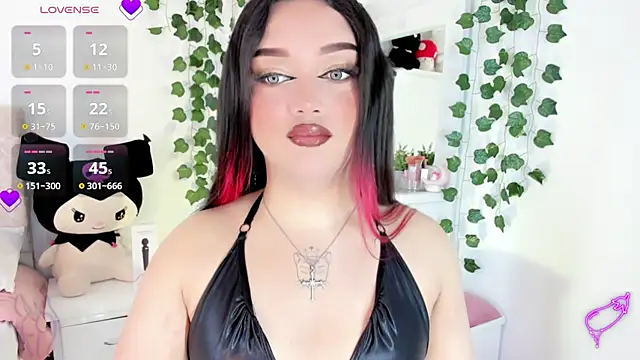 Snapshot of cattriona_muller chatting on 10.27.25 cattriona muller online show from 10.27.25