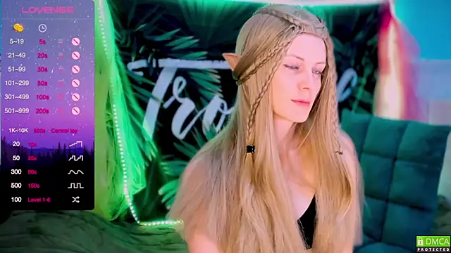 Flash Summer online show from 12.10.24