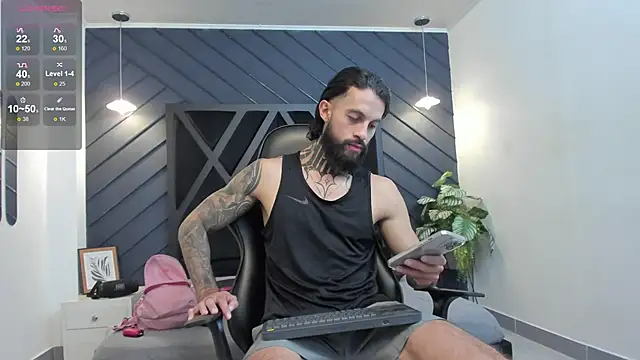 Apolo Bianco  online show from 09.18.25