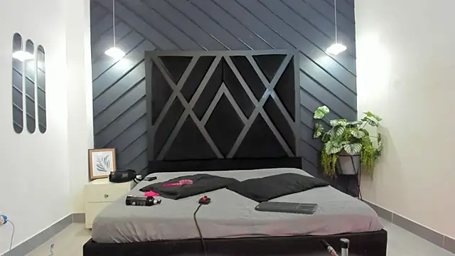 Apolo Bianco  online show from 09.27.25