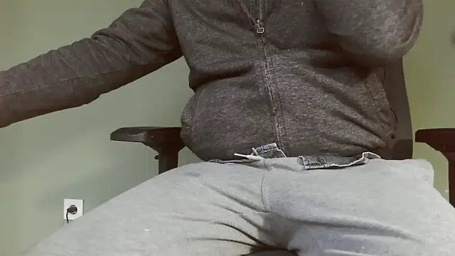 Snapshot of juanpalmox chatting on 12.06.24 juanpalmox online show from 12.06.24