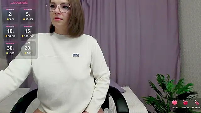 Camelia Lillie online show from 01.25.25