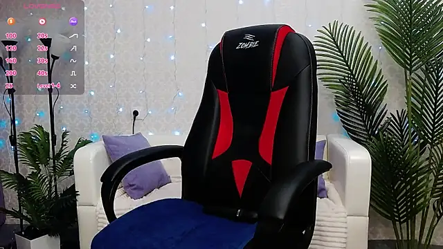 Camelia Lillie online show from 11.30.25