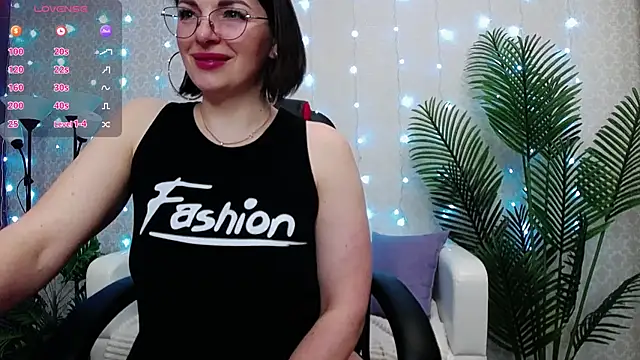 Snapshot of Camelia_Lillie chatting on 03.30.26 Camelia Lillie online show from 03.30.26