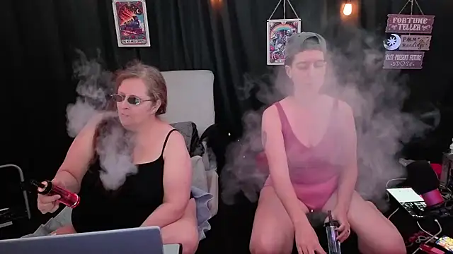 Sexy Mama-69 online show from 11.04.25