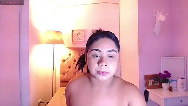 Nahom1  online show from 10.14.25