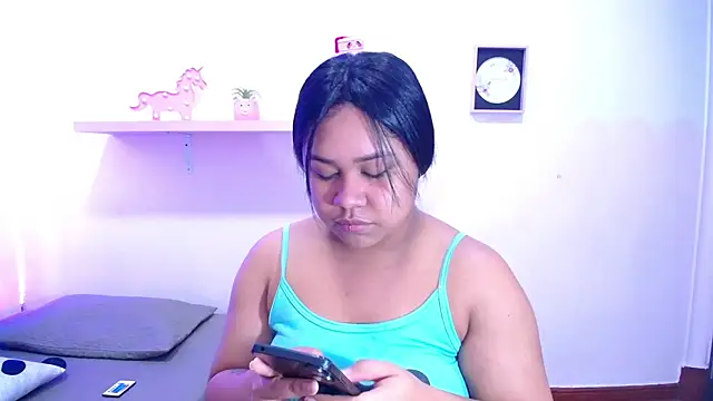 Nahom1  online show from 10.17.25