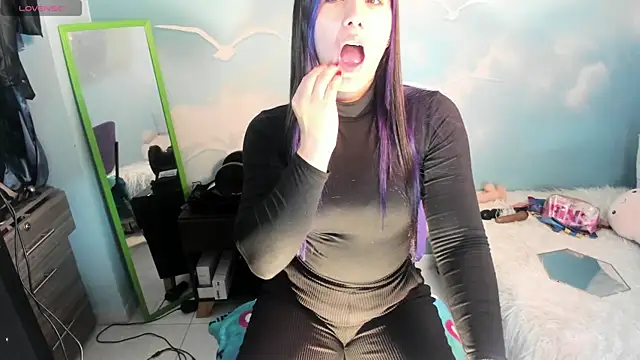 Nata bernett online show from 11.04.25