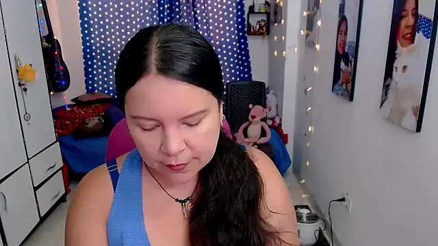 claryssa  online show from 11.24.25