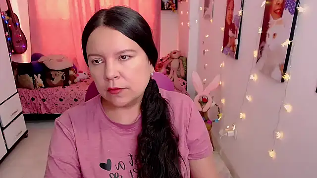 claryssa  online show from 04.08.26