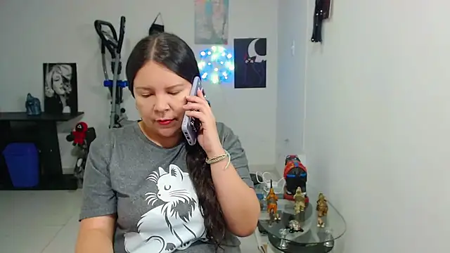 claryssa  online show from 05.31.26