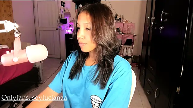 Luciiaana online show from 01.15.25
