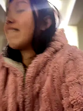 Snapshot of emily_rosse04 chatting on 09.23.25 emily rosse04 online show from 09.23.25